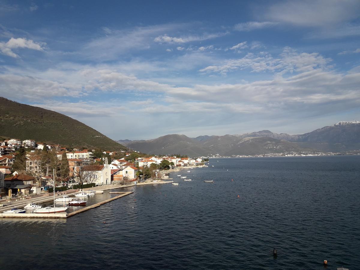 Apartment Poseidon Herceg Novi Exterior foto